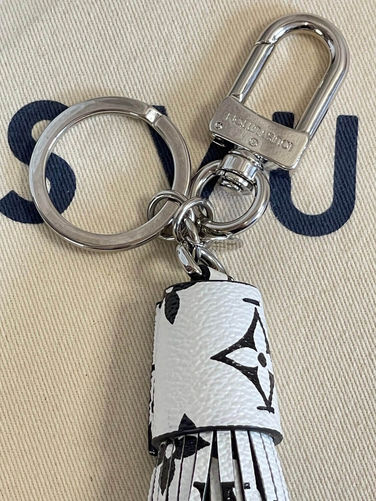 100% Original Louis Vuitton Taschenschmuck Tassel MP1769